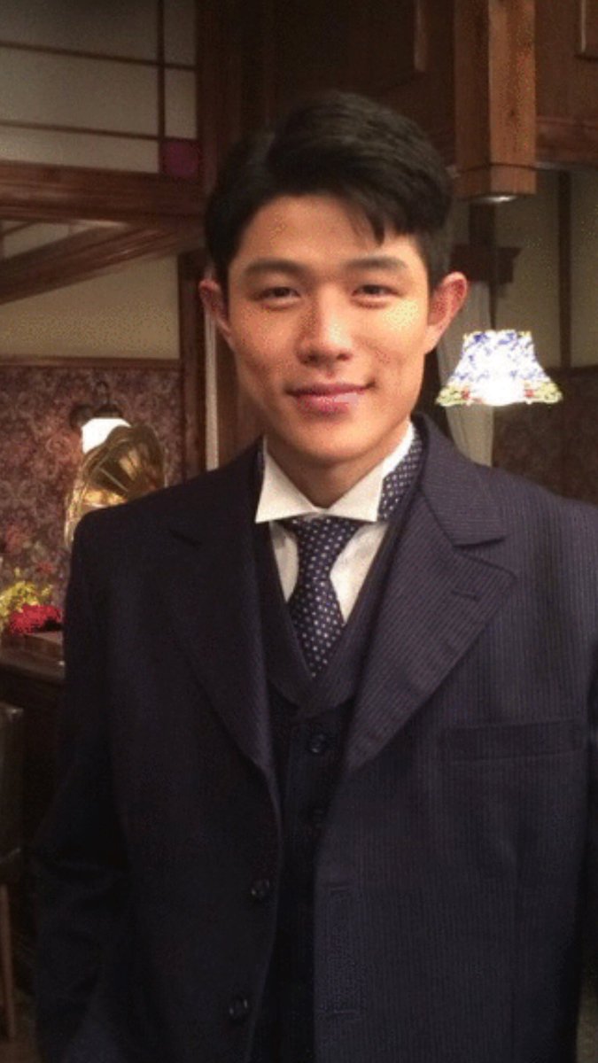 名探偵コナン 俳優好きな男性 今年1月26日からnhk綜合で花子とアンの再放送がスタートしました 僕にとっては 一番好きな朝ドラの作品で 鈴木亮平さん 村岡英治さん と出会った作品です 毎回役柄ごとに違う亮平さんにいつも驚いています これからも