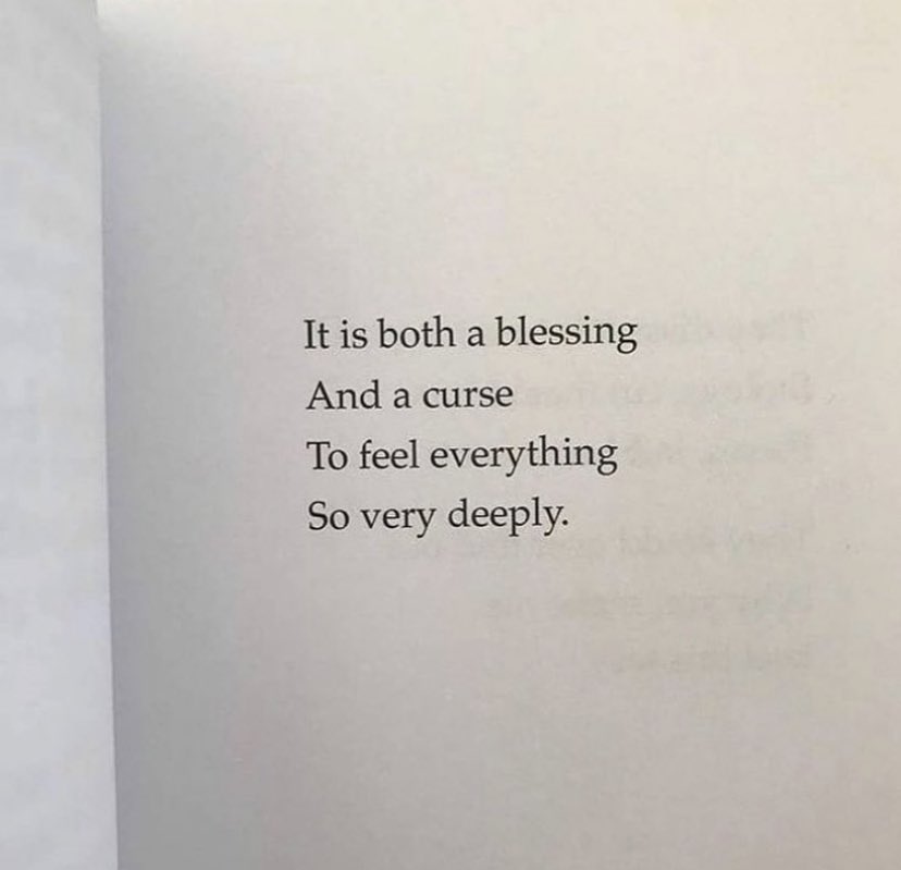 Friyashie's tweet photo. 🥺 https://t.co/rwuLgF3Hcf