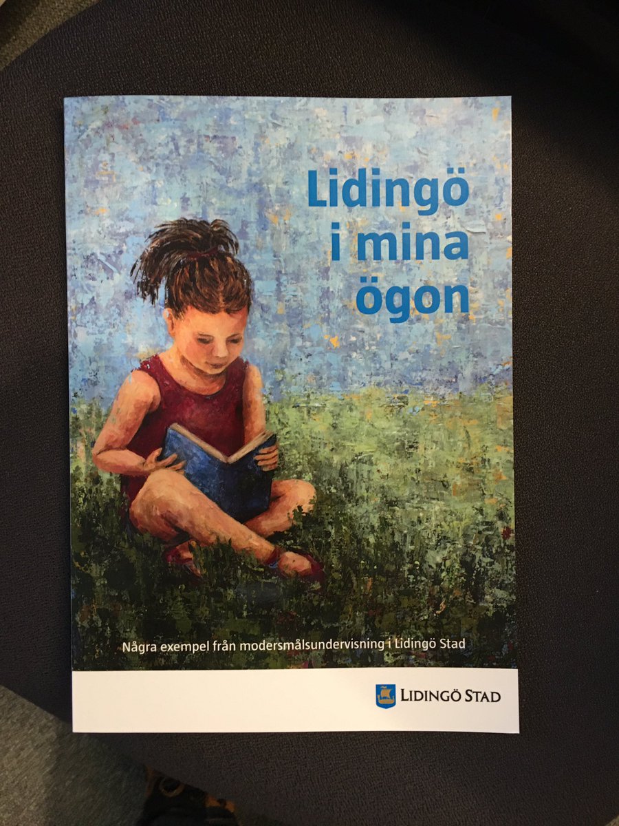 GunillaEngstrm2's tweet photo. Nu är den äntligen klar! Vår bok och slutprodukt av ett temaarbete som våra modersmålslärare arbetat med tillsammans med sina elever sedan några år tillbaka😊✨👏👏 https://t.co/KMwxusZWu0