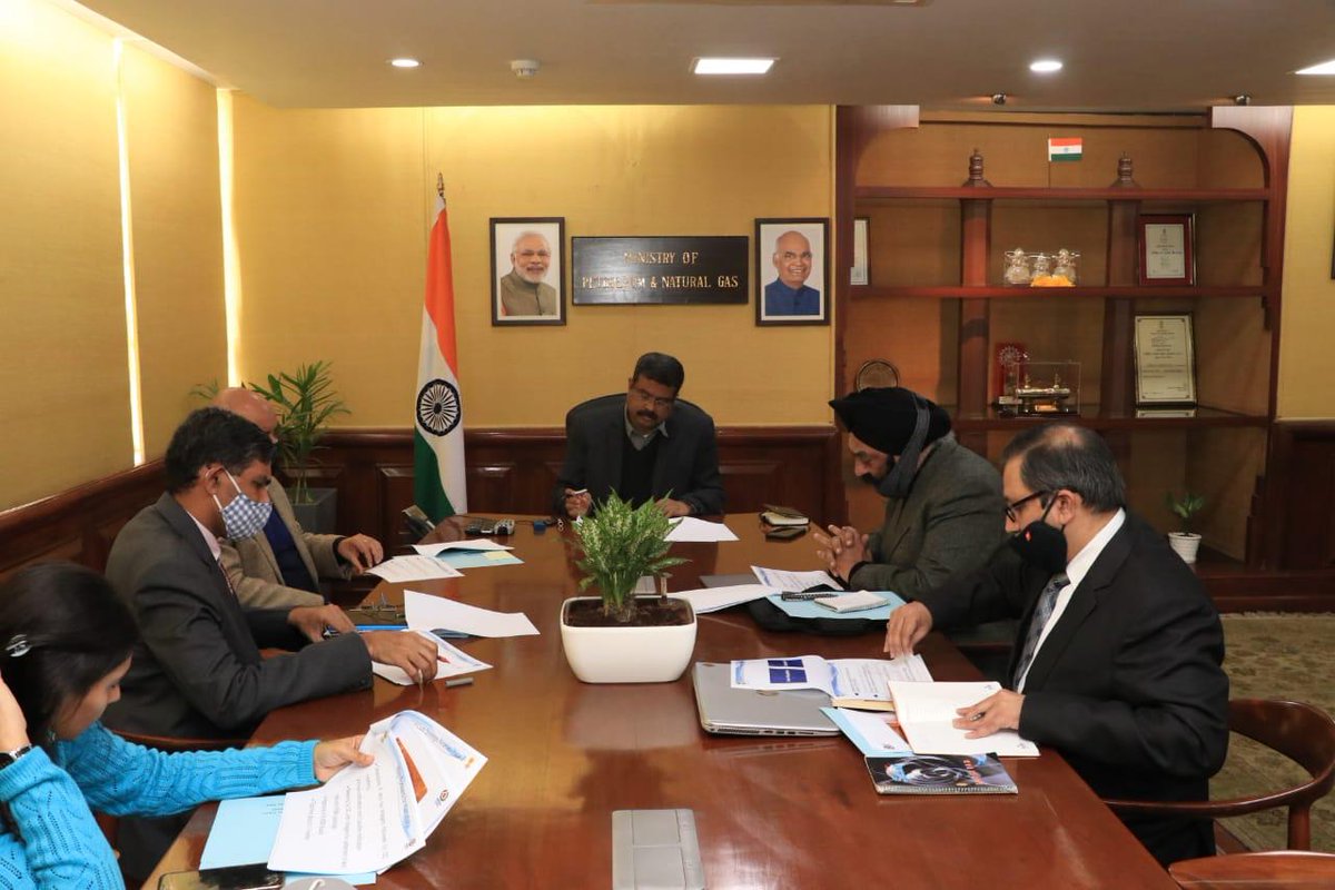 Min. P&amp;NG Shri <a href="/dpradhanbjp/">Dharmendra Pradhan</a> along with officials of MoPNG and <a href="/ISPRL1/">ISPRL</a> held a meeting to review project implementation of India's Strategic Petroleum Reserves (SPR) Phase-II programme.