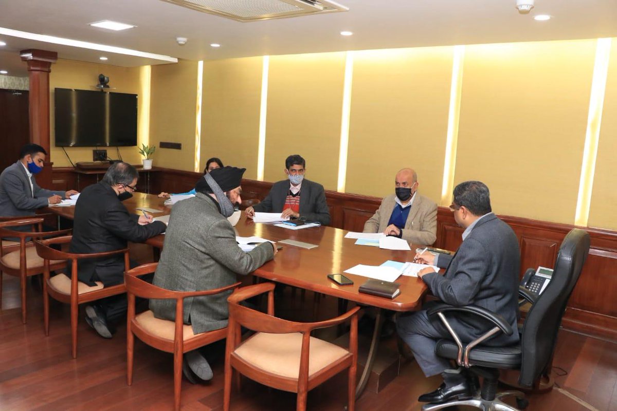 Min. Shri <a href="/dpradhanbjp/">Dharmendra Pradhan</a> also encouraged <a href="/ISPRL1/">ISPRL</a> to redefine its role and develop necessary competencies to emerge as a commercial entity in the crude supply chain of the country and to expedite the activities under Phase-II of commercial-cum-strategic crude reserves programme.