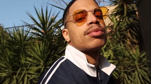 Kulturlesite_'s tweet image. Les sorties du vendredi :

PROJETS

▫️Josman
▫️AshKidd
▫️Lil Durk (Deluxe)
▫️Lala &amp;amp;ce
▫️Kpri
▫️PartyNextDoor
▫️Lil Peep

SONS

▫️Young Thug
▫️S-Pion x Wejdene
▫️Famous Dex
▫️Rowdy Rebel x Lil Uzi Vert
▫️LaTek x Key Largo
▫️La F

Ça va stream quoi ?