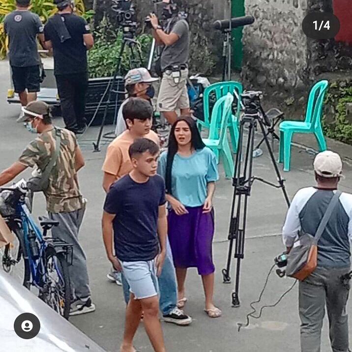 QuenDreaOFC's tweet photo. •UPDATE•

Andrea Brillantes and Seth Fedelin today on Huwag Kang Mangamba shoot  🎬🔜

@imsethfedelin @iamandrea_b 

#SethDrea 
#AndreaBrillantes #SethFedelin
#HuwagKangMangamba #TeamSethDrea 

(ctto) https://t.co/WBQFYizT8A
