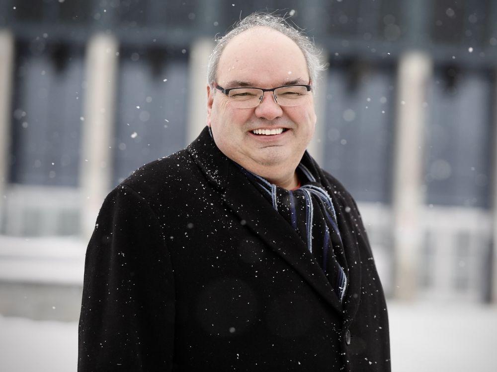 ottawasuncom's tweet photo. "It was about a year ago that I made the difficult decision to get help with my anxiety. In many ways, it had taken over my life."

How a small change made a big difference for my mental health by @SunGarrioch  #BellLetsTalk  https://t.co/dLEzgwLMBy https://t.co/HkBG1nxRQY