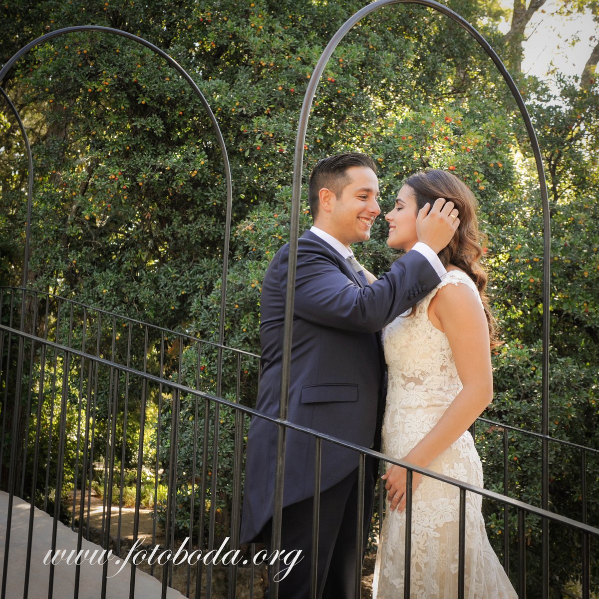 fotobodagranada's tweet photo. ¿Te casas en #Granada? Visita nuestra web https://t.co/OJ0J4wSVyV #FotoBodaGranada #Fotografos #BodasGranada #Bodas2021 #Novias #Reportajes #BodasGranada https://t.co/AnksqRsYKG