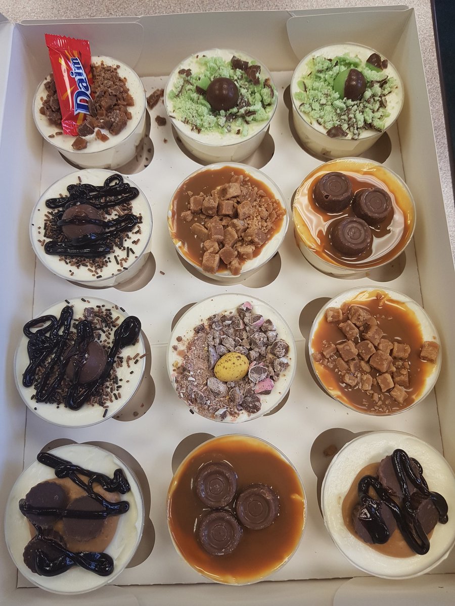 MissEllis_'s tweet photo. Such a kind gesture from one of our families. Thank you so much - delicious! @RRJMissBrown @RosehillJuniors https://t.co/mukHZycyIp