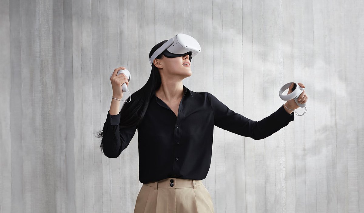 Facebook is working on a new headset as Oculus Quest 2 achieves strong holiday sales - bit.ly/3ps9vZq