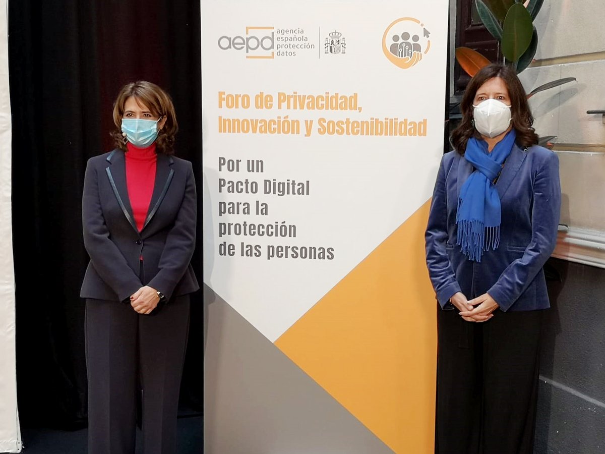 fiscal_es's tweet photo. La #FiscalGeneral del Estado acaba de clausurar el I Foro de Privacidad, Innovación y Sostenibilidad, organizado por la Agencia Española de Protección de Datos.

🔗https://t.co/OLnzxQGFns

#ForoPactoDigital #PactoDigitalAEPD #DíaProtecciónDeDatos @AEPD_es https://t.co/4AedkV9Kpx