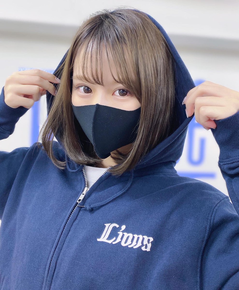 よしめぐ 吉田恵美 ライオンズパーカー