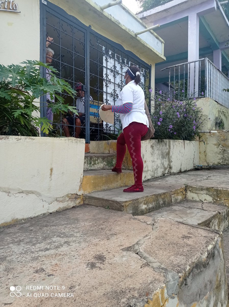 AntonioCdi's tweet photo. En horas bien temprano nuestros colaboradores en pesquiza activa barrio a barrio, casa a casa derrotando a la COVID19.
#CubaCoopera 
#CubaPorLaSalud
@CubaCooperaVeS2 
@Cubacoopera_Ve3 https://t.co/4oBQsxplxa