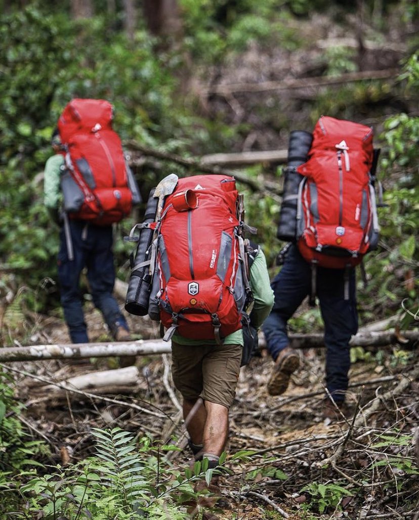 Gara-gara nila setitik, rusak susu sebelanga. 

Saya ikut terlibat dalam Black Borneo Expedition sama Eiger dan EAST. Ekspedisi panjang selama 18 hari di rimba Kalimantan. 

Selain ekspedisi, juga uji lapangan seluruh produk <a href="/eigeradventure/">EIGER</a> Black Borneo Series.