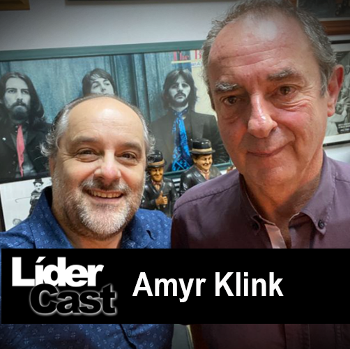 lucianopires's tweet photo. No ar! LíderCast 217 - Amyr Klink. Agora integrado ao Café Brasil, uma conversa irresistível sobre propósito, aventuras, empreendedorismo e... água....

https://t.co/9TIi9UCeCI https://t.co/fVt68i8Yai