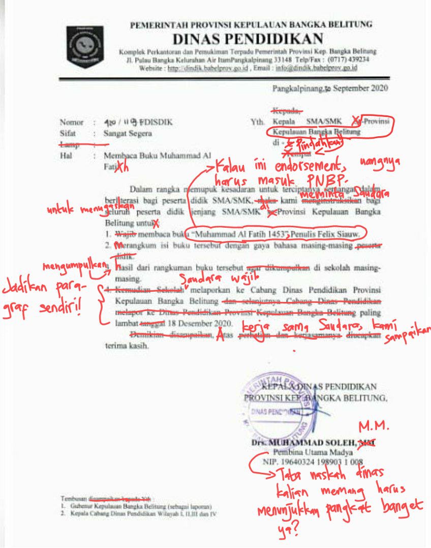 Pengen mengarsip semua koreksi dari  @trendingtopiq. Saya banyak belajar juga dari sini untuk penulisan tanda baca dan pemilihan kalimat yg tepat.