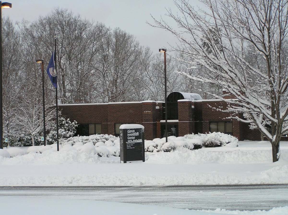 VTCRC's tweet photo. Let's see some of your best #VTCRCsnow or #VTsnow pics! Picture of our Garvin Innovation Building a few years back. https://t.co/rCsKF8KSmG