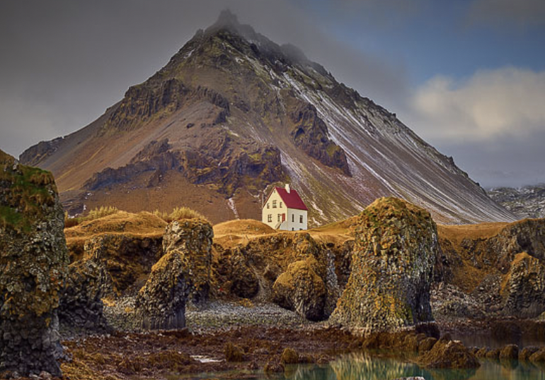 4. 50 gallons of sap makes 1 gallon of syrup.Spend most of your time away from the computer collecting experiences. When you return to write, you'll have much more to say. You can't be interesting online if you're not interesting in real life.