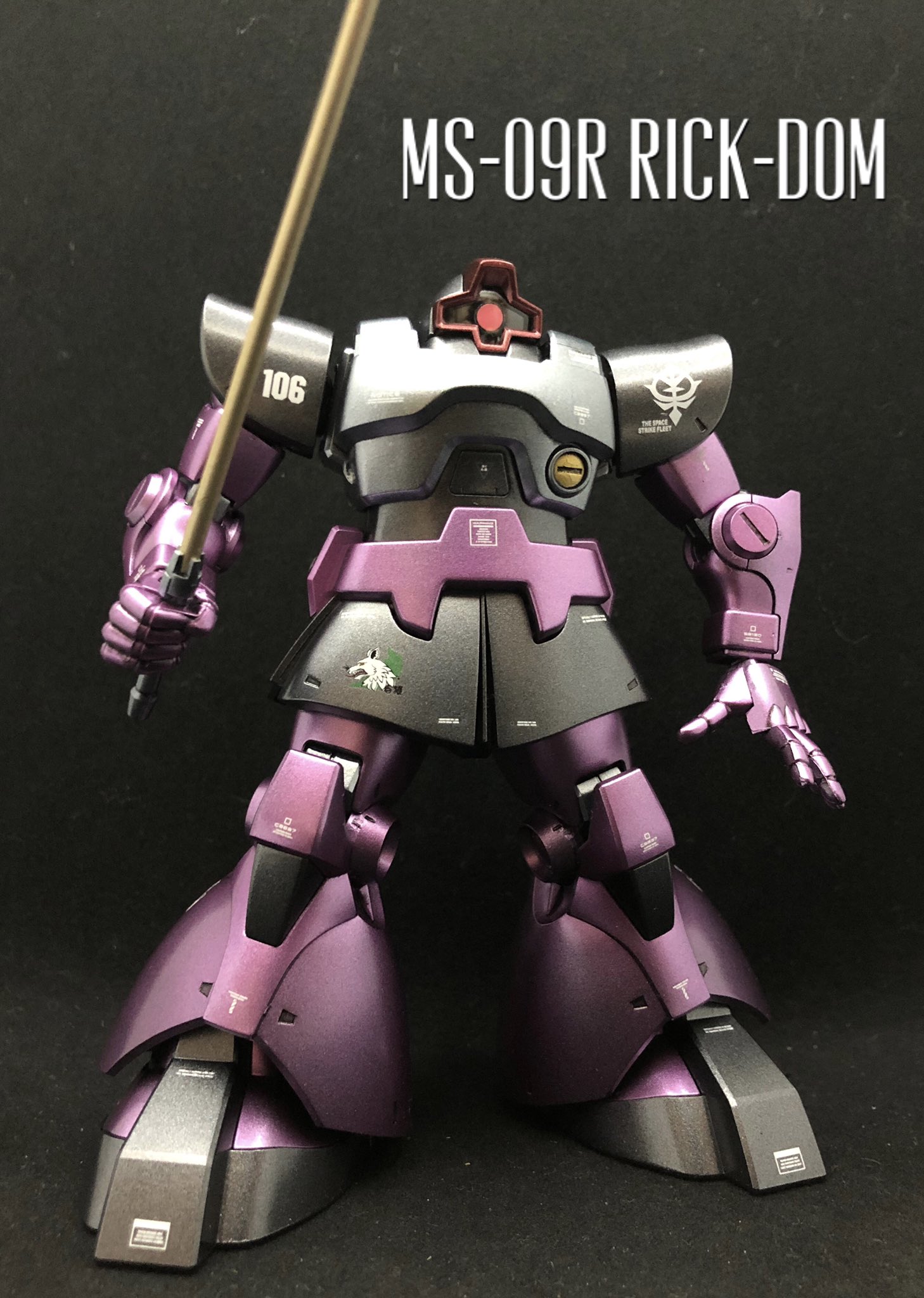 ワンチームイチ Hguc ドム スミ入れ デカール貼り終了 これにて完成です 待望されていたhgやmgのキットが 再販された タイミングでもあって 作製ツイートの反応も過去最高でした キットの出来もこれまた最上級 流石のクオリティです