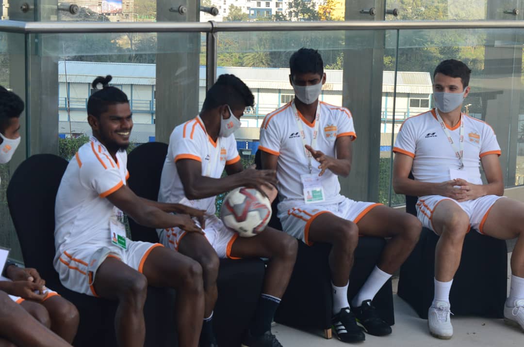 ChennaiCityFC's tweet photo. Namma #Singams had a bonding session today.

#CCFC #ChennaiCityisBack #HeroILeague2021 https://t.co/rQx7WPqVbb