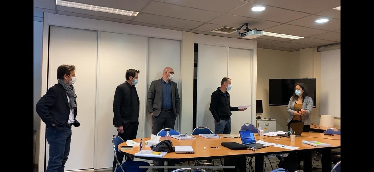 cp2m_lab's tweet photo. Congrats to Dr. Douriya Khedaioui for the successful defense of her PhD thesis on "deciphering the use of dynamic siloxane exchanges to obtain polyethylene vitrimers" @cp2m_lab @UnivLyon1 @INC_CNRS @CPELyon @AgenceRecherche #catalysis #polyethylene #vitrimers #siloxanes #aerogels https://t.co/EWy0X74Q4R