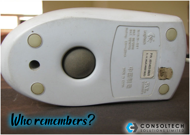 wearesolutions's tweet photo. Aaah this takes us back! Who remembers?
The first-ever mouse was made by Douglas Engelbart of Stanford Research Center in 1963.
#Consoltech #TBT #Mouse #rollerballmouse #DidYouKnow #msetotbt #ThrowbackThursday https://t.co/pMuhWIy7uk
