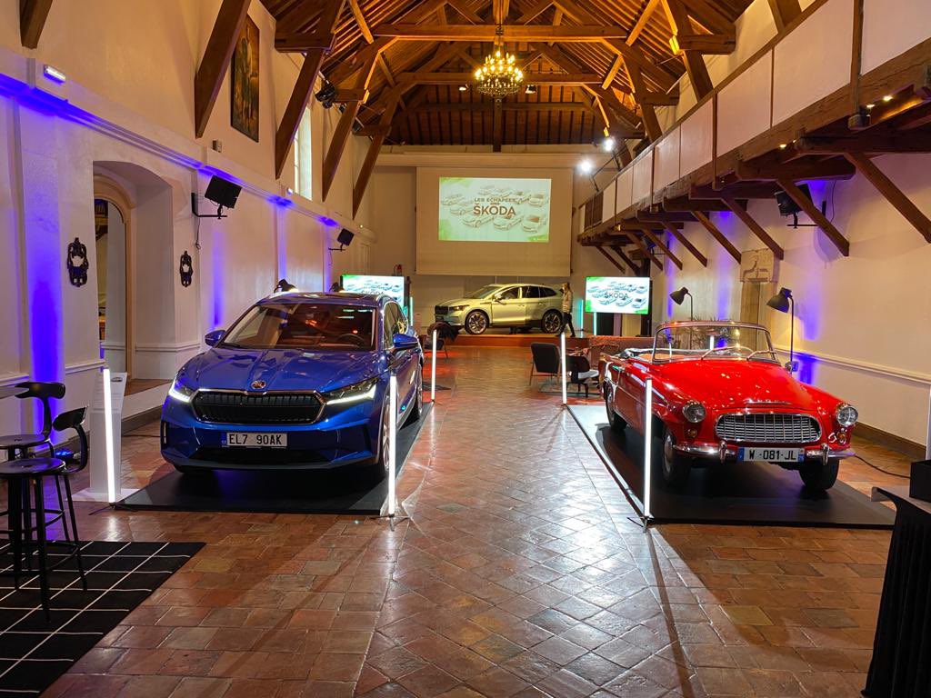 pbarrocas60's tweet photo. Conférence de presse annuelle SKODA France.Nous remercions les journalistes pour leur enthousiasme à redécouvrir la largeur et profondeur de la gamme SKODA dont le très attendu ENYAQ 100% électrique🔌 🔋🤩💚@SkodaFrance @WeLoveCyclingFR #Enyaq #Kodiaq #Octavia #Kamiq #Superb https://t.co/XSSBou7PmC