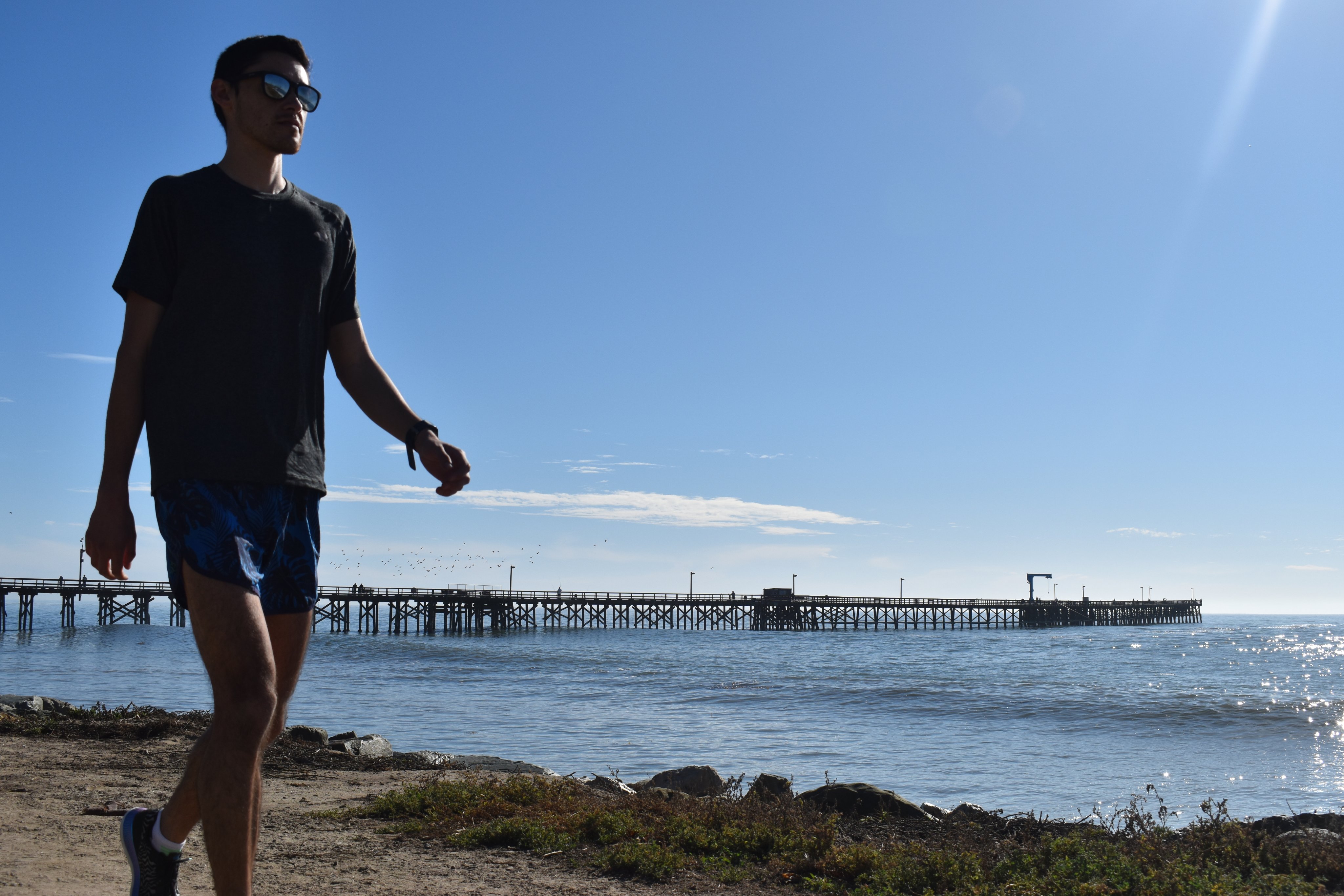 Contributor David Salas in Rabbit's EZ Tee and shorts. Review here: https://www.doctorsofrunning.com/2020/12/rabbit-ez-tee-collection-review.html