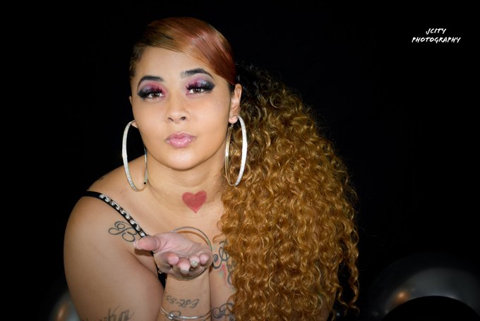 Happy Birthday Chrissy   #jcityphotography  #cincinnatiphotography #birthdayphotography #bday #happybornday<a href="/tag/jcityphotography"class="tags">#jcityphotography</a><a href="/tag/cincinnatiphotography"class="tags">#cincinnatiphotography</a><a href="/tag/photooftheday"class="tags"><span>#photooftheday</span></a><a href="/tag/bday"class="tags"><span>#bday</span></a><a href="/tag/blackownedbusiness"class="tags"><span>#blackownedbusiness</span></a><a href="/tag/blackandwhitephotography"class="tags"><span>#blackandwhitephotography</span></a>