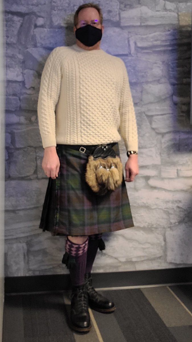 KiltedG's tweet image. Frigid mornings won't stop #TartanThursday! Wearing my Isle of Skye today.