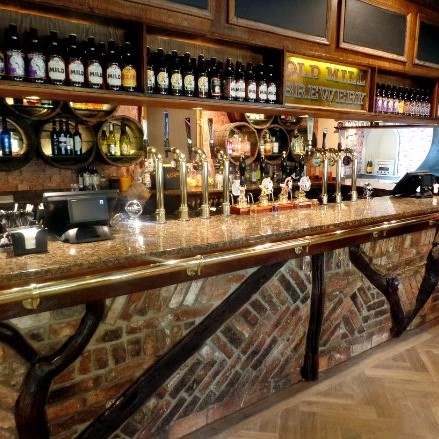 CJStonemasonry's tweet image. #ThrowbackThursday 
We're all looking forward to the pubs reopening, this is a Baltic Brown granite worktop we installed in the @BrewersArms in Snaith. Hopefully, it won't be long until we can prop it up again.
marble-granite-quartz.com
#graniteworktops #granitecounter