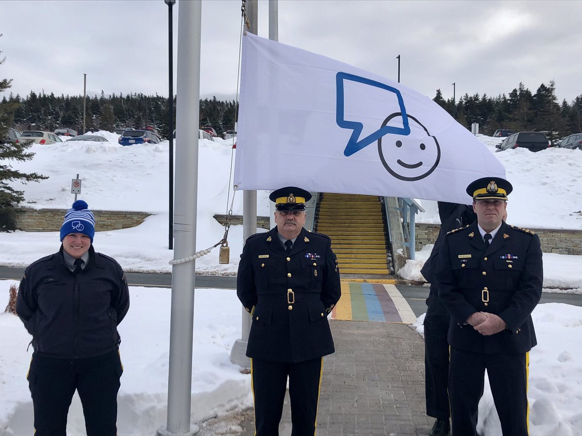 #RCMPNL is raising the Bell let’s Talk flag and awareness of the importance of good mental health. Bell Let’s Talk, join in to help create positive change. <a href="/Bell_LetsTalk/">Bell Let's Talk</a> #flag #BellLetsTalk #BellLetsTalkDay <a href="/rcmpgrcpolice/">RCMP</a>