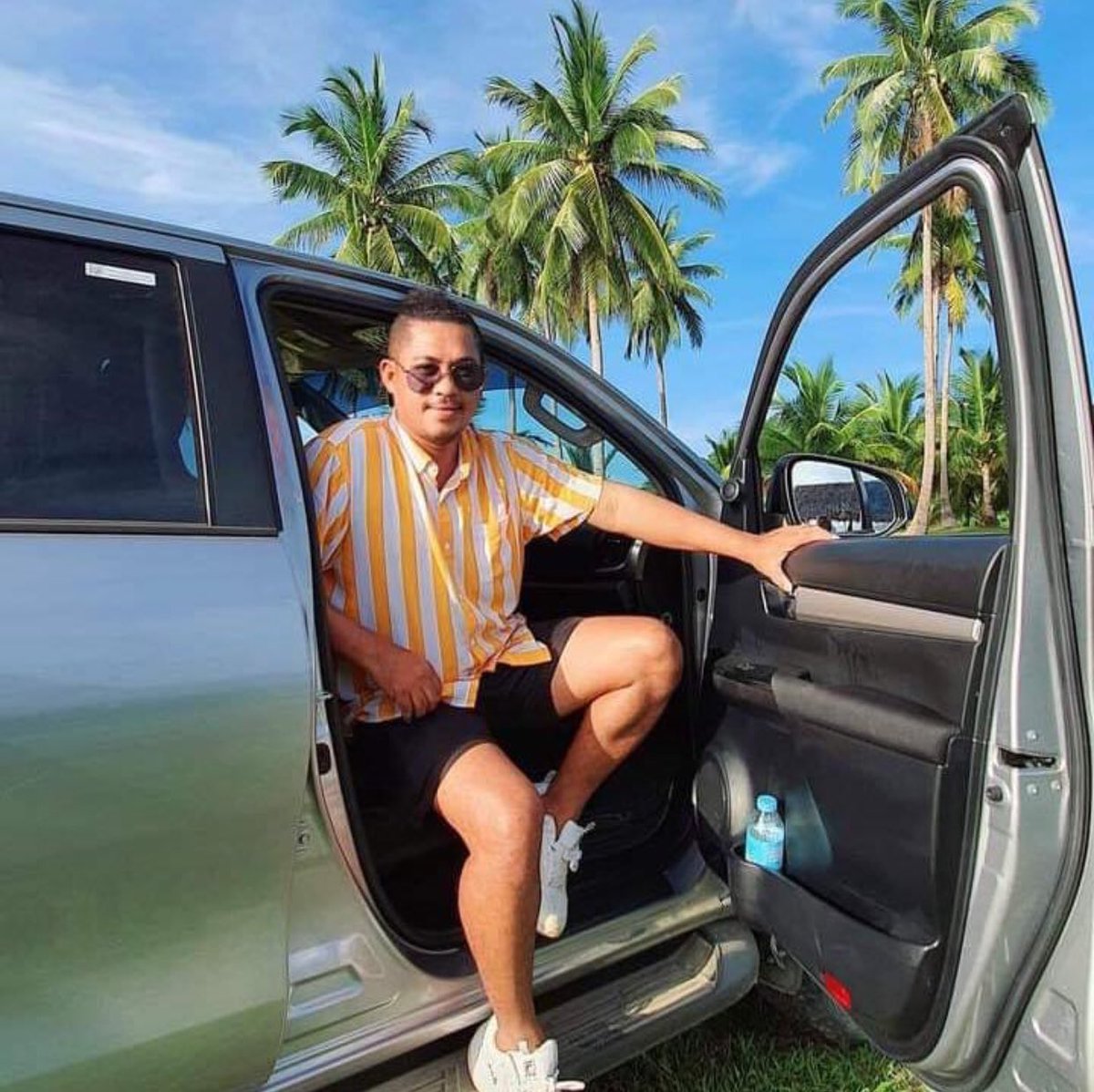 John GateBull tweet media