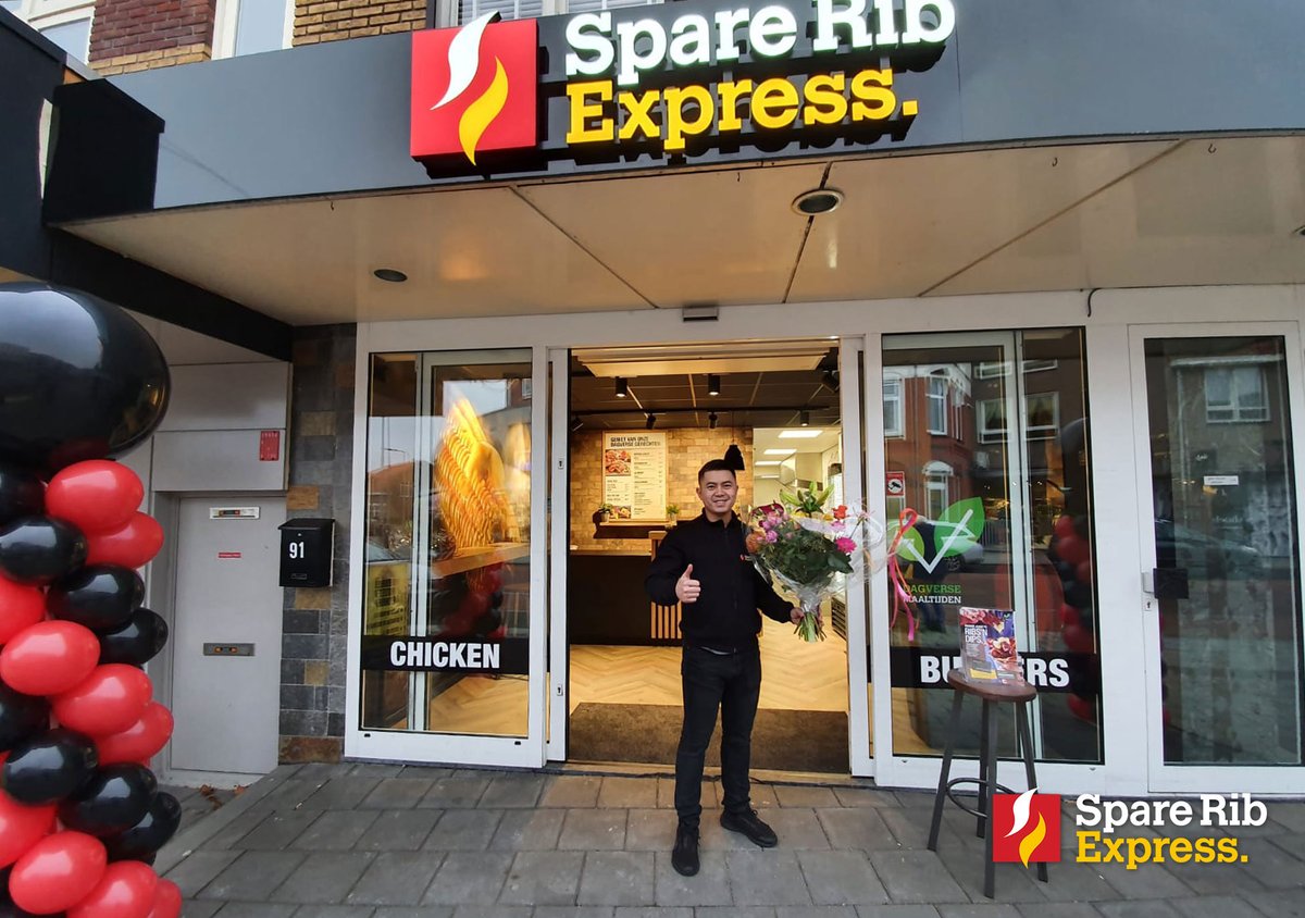 spareribexpress's tweet photo. Een vliegende start voor ons nieuwe bezorgrestaurant in Gennep, Limburg! #uitbreiding #limburg #spareribexpress https://t.co/gAEUlmYHjR https://t.co/p3qZj1kZAC