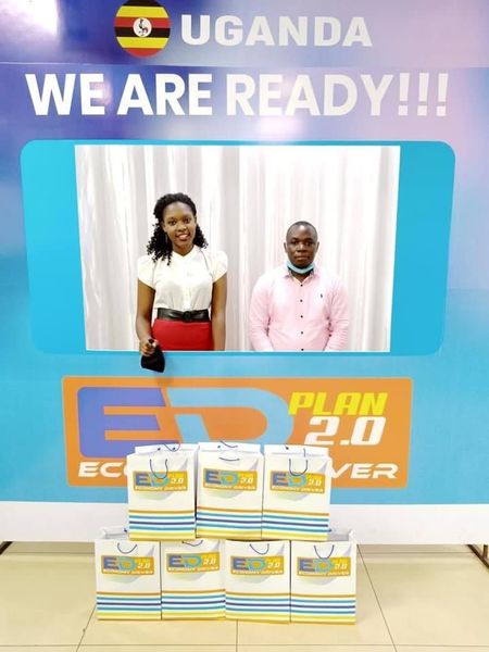 MentorSharmain3's tweet photo. Your life will change only when you become committed to your own dreams than your comfort zone.
#EdPlan
#BreakingBarriers
#EmpoweredConsumerism https://t.co/bWKzpD5F8z
