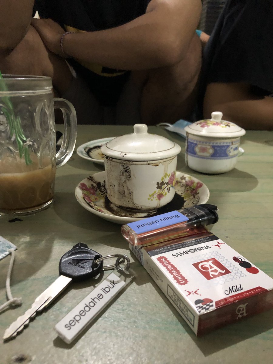 hendrastr2's tweet photo. ‘Jangan hilang’ 
Tetap fokus,jangan sampai tertipu daya oleh basa basi yang berujung raib-nya asset pribadi #korekapi https://t.co/n61JZmmywd