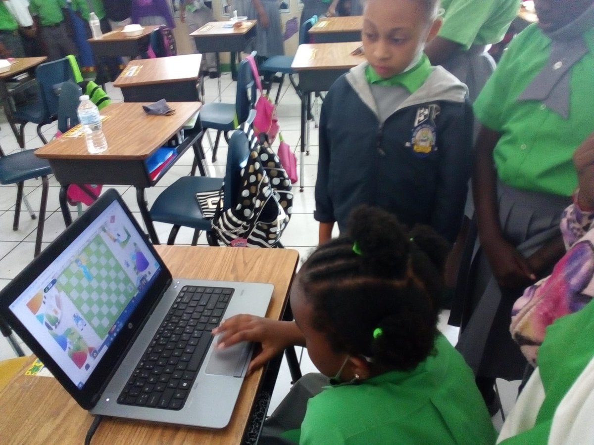 ChessMatec's tweet image. Last year we partnered with the #BahamasChessFederation to introduce Chess in Schools - these awesome kids get to learn Chess with the #ChessMatecApp - and just look at how great they've been doing🎉Wish them luck in the comments!🍀