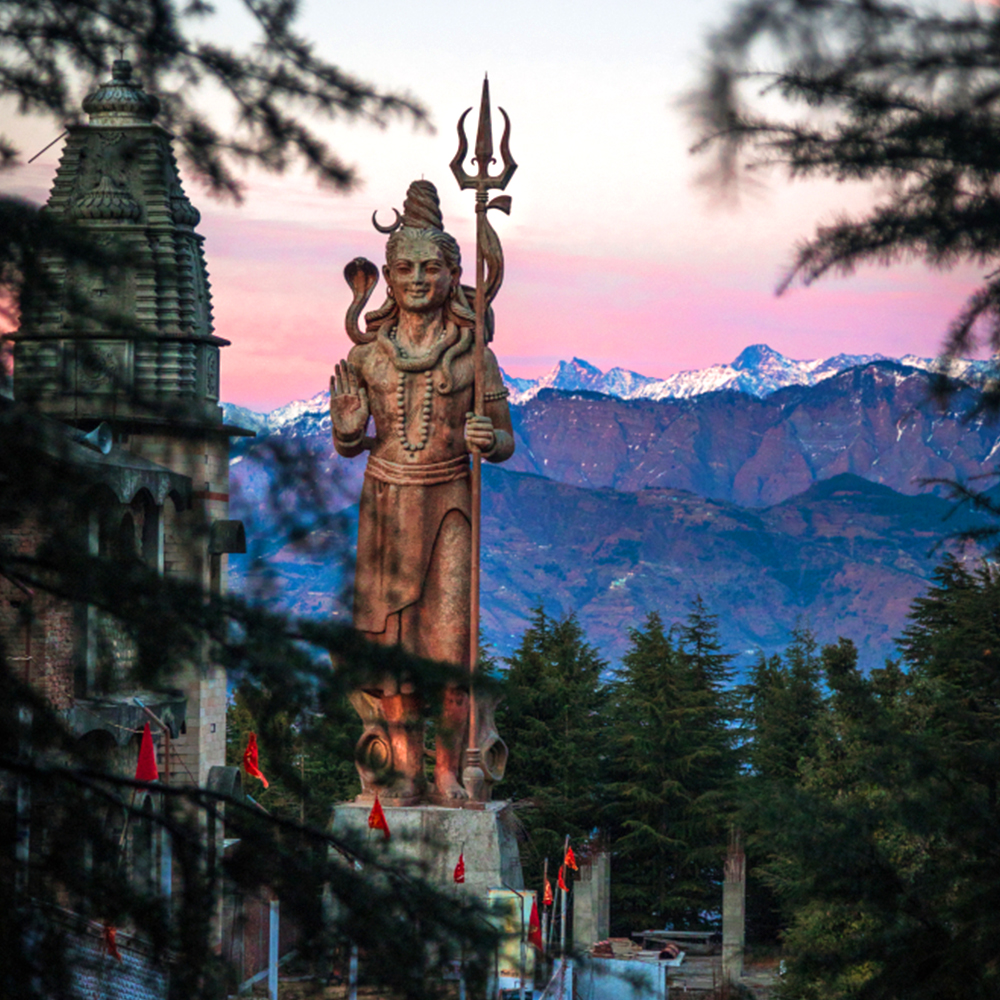 GraphheneR's tweet image. Indian culture and traditions are something that has now become renowned all across the world. We all refer to India and its culture as something very diverse and unique! Visit India and feel the Indian culture!
.
#shivji #mahadev #harharmahadev #bholenath #mahakal #shiva #shiv