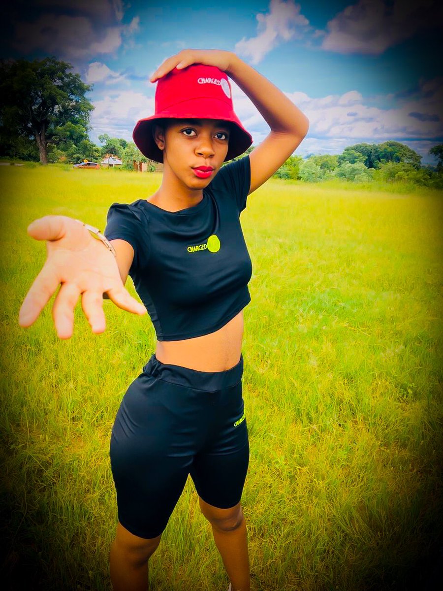ChargedSa's tweet photo. Shop this amazing new collection of Charged Up crop tops and tights|limited Stock| Available in pink,white,brown &amp; black| Shop With Us🛍🛍🛍🛍🛍
.
Charged Up Worldwide 🌎 https://t.co/TcTBNIZmAg