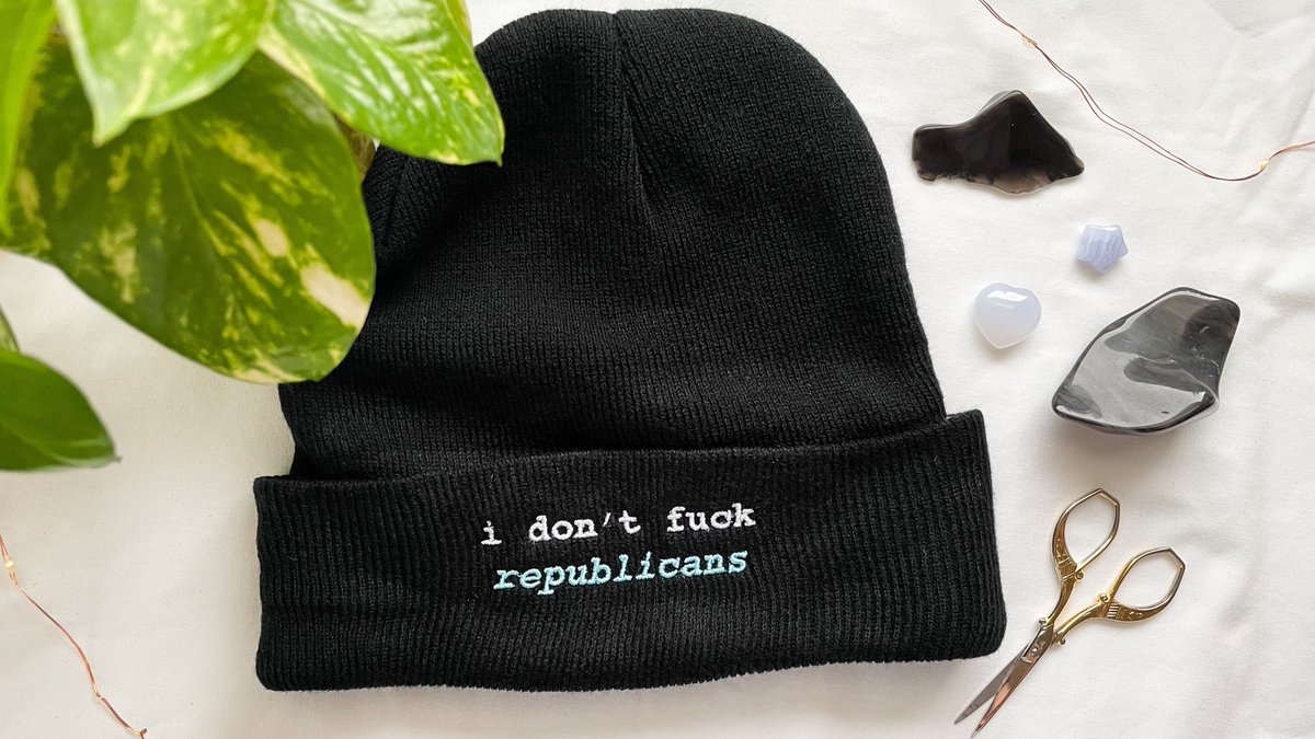 astraeagoods's tweet photo. giving away this IDFR beanie 🦋

rt, follow me, and tag friends below 🤍

ends 2/1! good luck ✨ https://t.co/Y4QEzm31KI