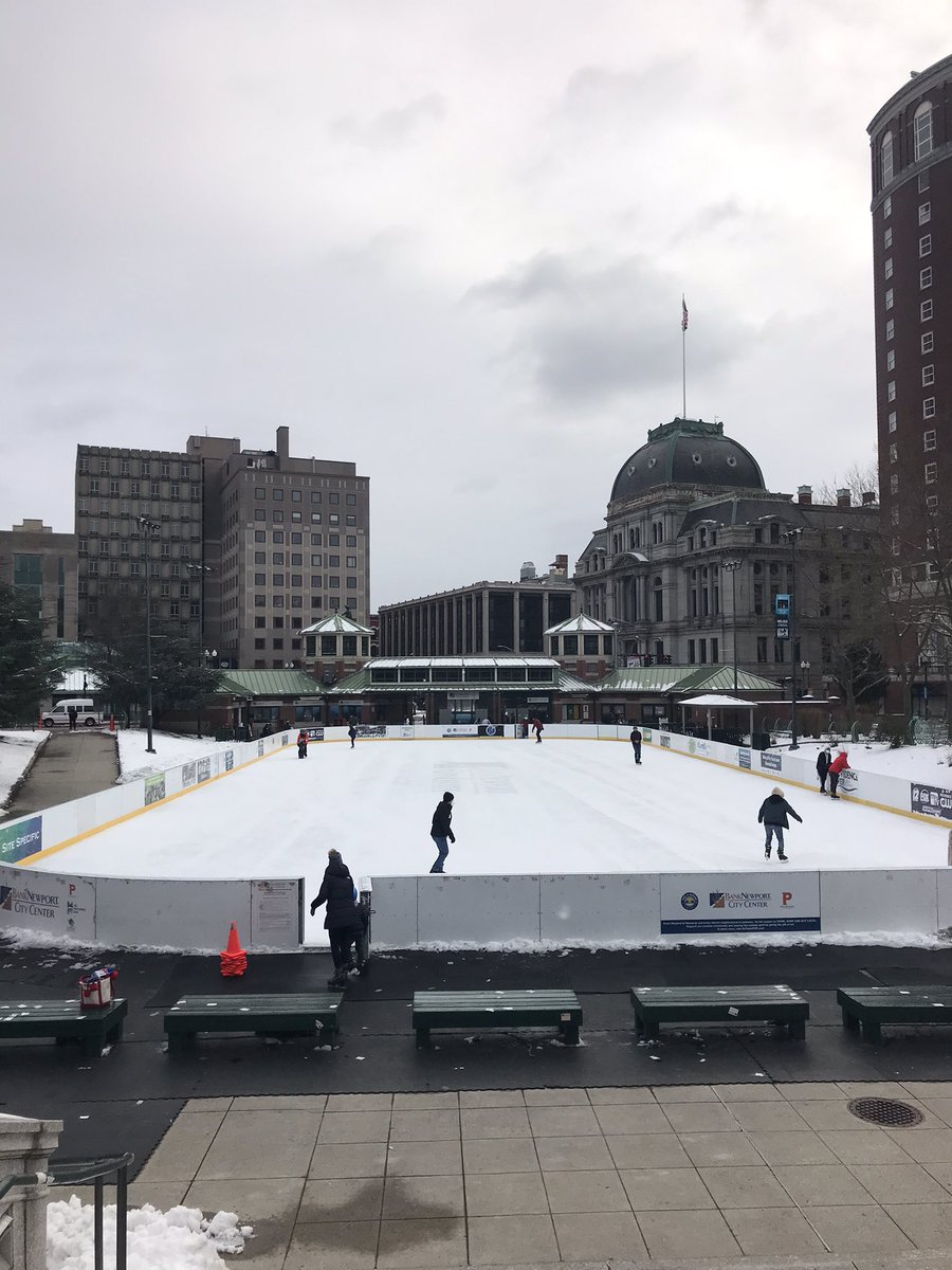 Flurries in PVD, Senior Skate is on! #oakerpride #coventryoakers