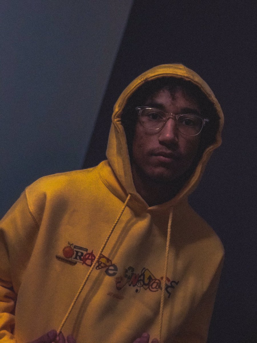 OLCLOTHING's tweet photo. @azziebharris @SparrowandLily_ 🟠🟠 https://t.co/CV4ik7svqH