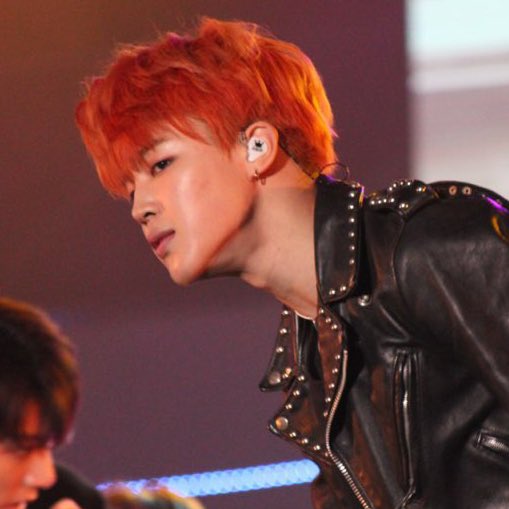 rockstarjmin's tweet image. rock chic jimin