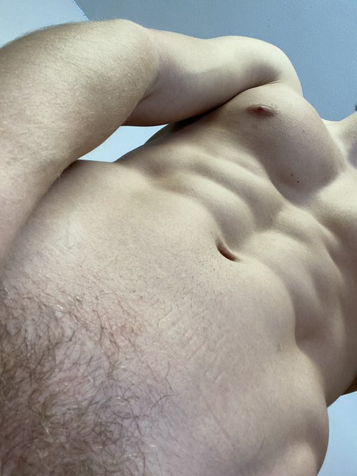 I gotta treat 4 u https://t.co/gjvRp8KIQB