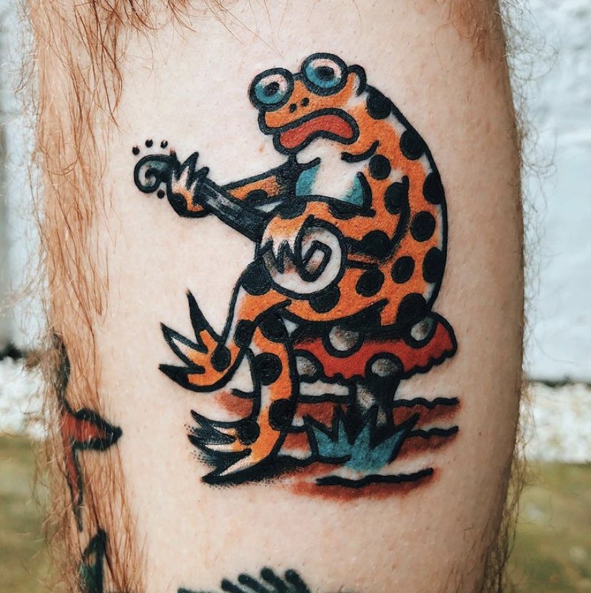 Til Death Denver  Super fun dart frog from gordoncombs To schedule a  tattoo with Gordon you can email gordontattoogmailcom tildeathdenver  denvertattoo traditionaltattoo americanatattoos tradworkers  traditionalartist oldlines 