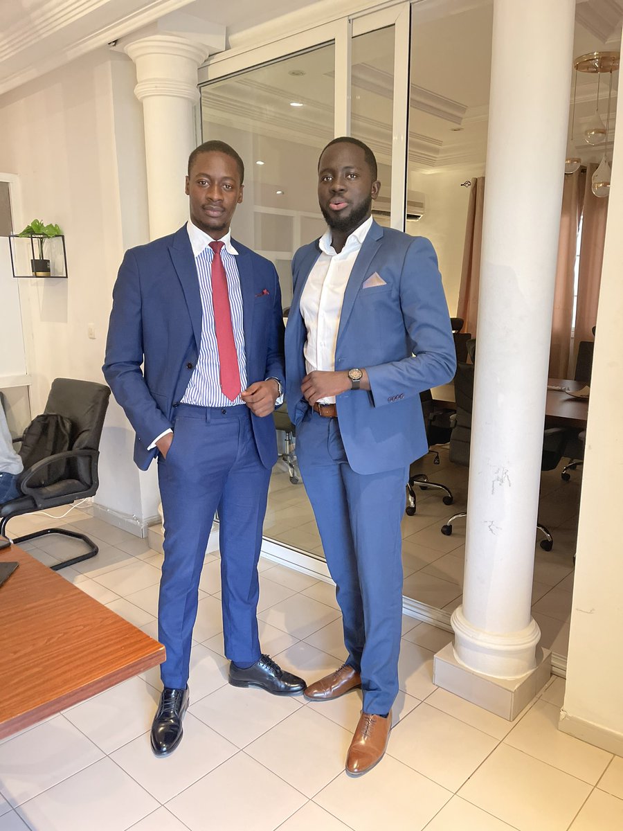 alphiizi's tweet image. Le seul ami qui me reste @Babacar_N_Gueye @Intechgroup_ #teamintech