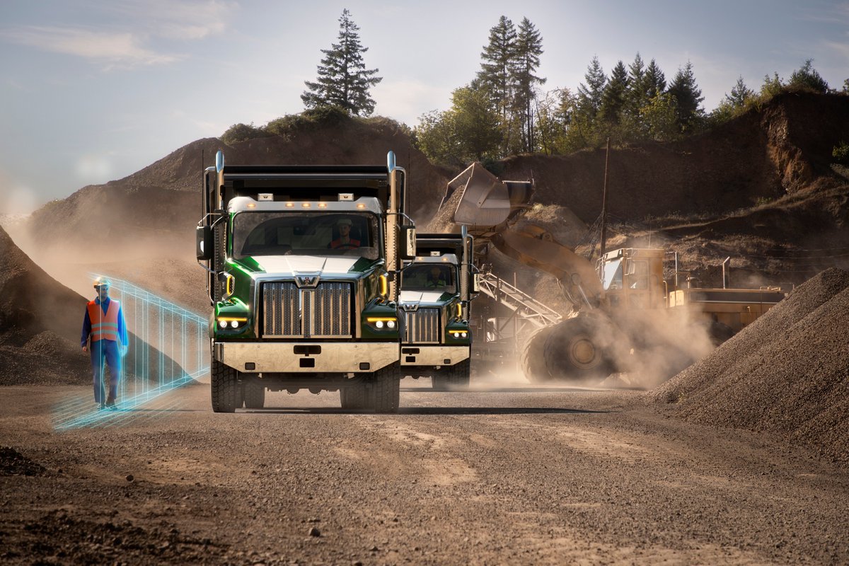 DemandDetroit's tweet photo. #SideGuardAssist can detect objects on the passenger side of the truck and alerts the operator – one more tool in your toolbox for safety in and around busy jobsites. #DetroitAssurance #TheAllNew49X https://t.co/yhRe2AXWDQ