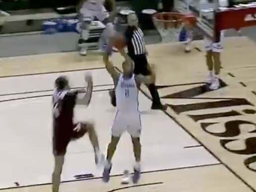 barstoolsports's tweet photo. The Best Story In College Hoops Got Better: Drake Is Now 15-0 Straight Up AND 13-0 ATS Thanks To This Disgusting Dunk https://t.co/oh3dH7dxVr https://t.co/dNB9UJas7V