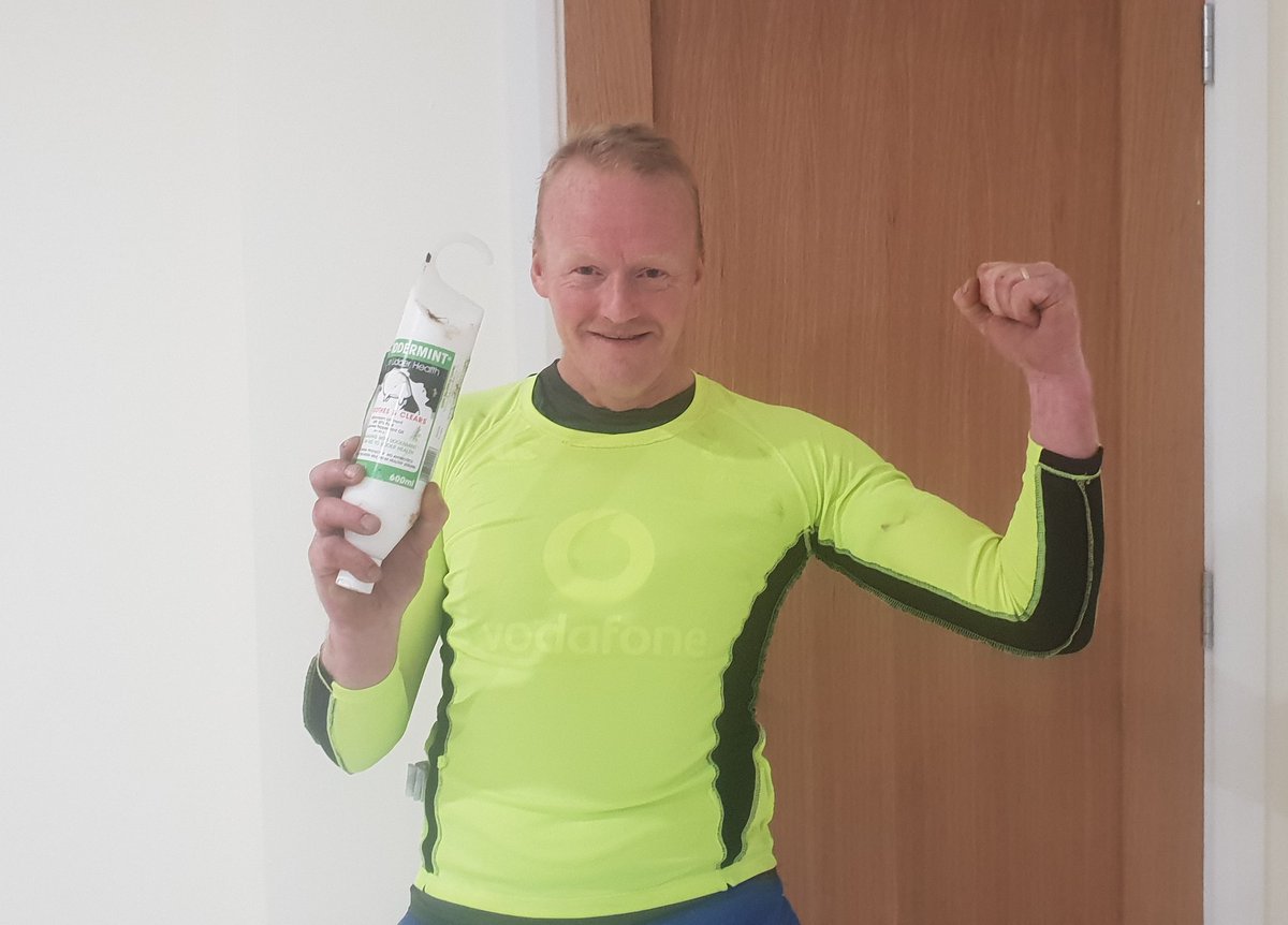 Peterhynes15's tweet photo. @Uddermint @Emma_Bullhook #UdderMint ......it's not just for udders 🐄🏃‍♂️🐄 #Run1000 #RuralMentalHealth https://t.co/2Wf8USmWyx