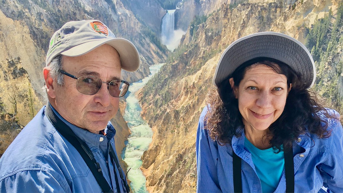 Associated faculty member, Bonnie L. Bassler <a href="/PrincetonMolBio/">Princeton MolBio</a>, and Michael R. Silverman receive the Paul Ehrlich and Ludwig Darmstaedter Prize 2021 for their ground-breaking discoveries in bacterial quorum sensing. #quorumsensing eurekalert.org/pub_releases/2…