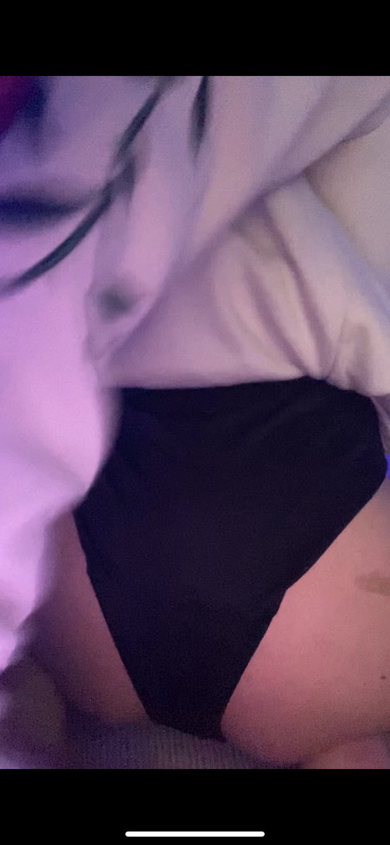 LightswitchMy's tweet photo. Something tells me my Twitter isn't going to grow nearly as fast as my Instagram🤷🏻‍♀️ #femboy #femboys #thighs #cosplay #femboyfriday #femboyhooters #femboyfashion #femboytrap #trap #pog #pogchamp #pawggoddess #sissyboys #sissyfag #twinks #assbutt #cute #butt #twinkass #cuteassboys https://t.co/f4UdXIV0RV