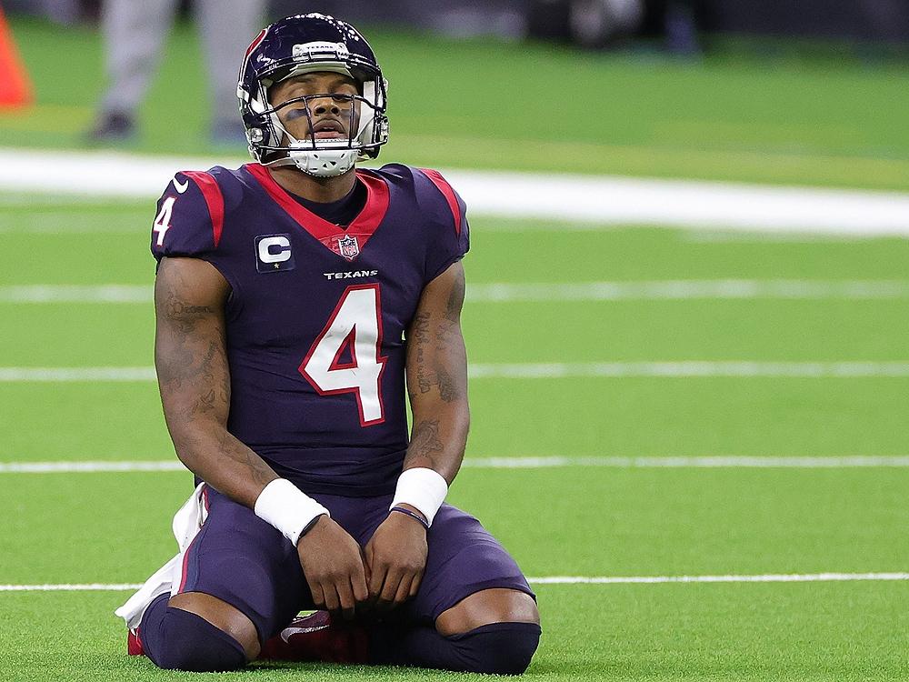 Deshaun Watson reportedly requests trade from Texans