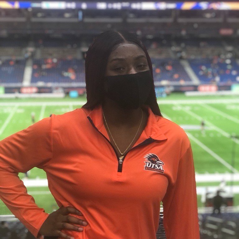 AMBASSADORSUTSA's tweet photo. Congratulations to Destinie Bazile and Savanna Harsh for being our Ambassadors of the Month in December! You both are an inspiration to the organization and we appreciate everything you do for UTSA! We will be voting for January very soon! https://t.co/hr6k5OF8ZV https://t.co/XjnP2A7Wj3